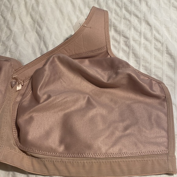 Glamorise Bra - Picture 2 of 8